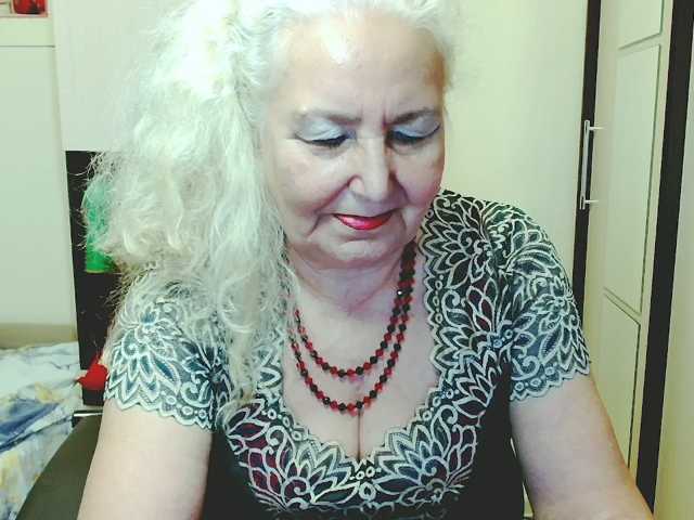 grannywants, en vivo ahora en BongaCams
