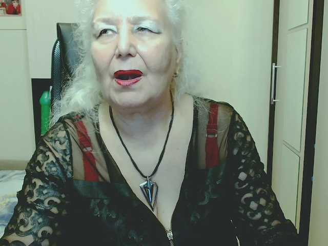 GrannyWants live cam preview