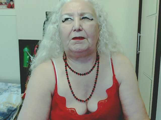 grannywants live cam on BongaCams