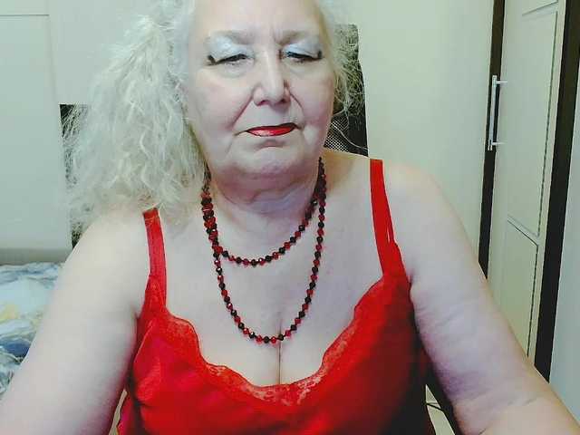 grannywants live cam on BongaCams