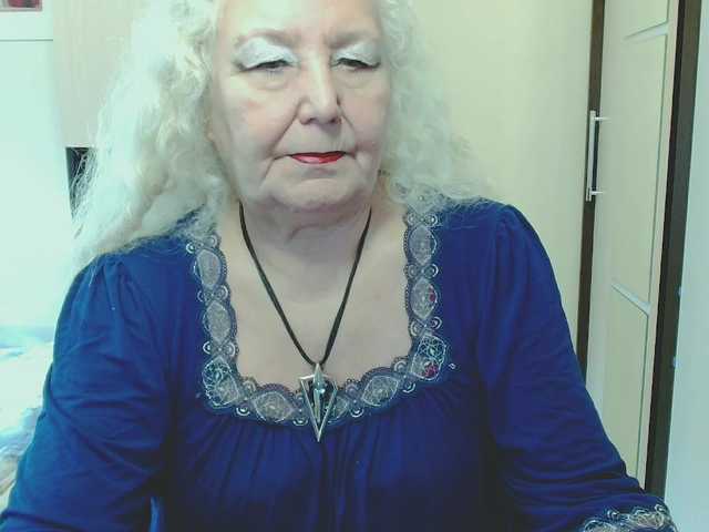 grannywants live cam on BongaCams