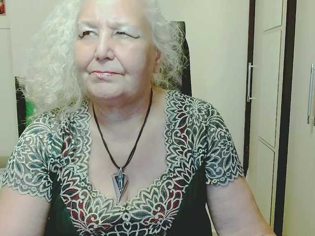 GrannyWants live cam
