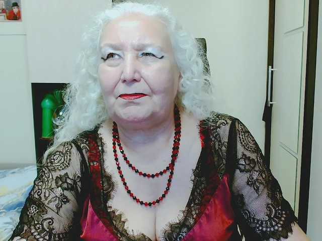 grannywants live cam on BongaCams