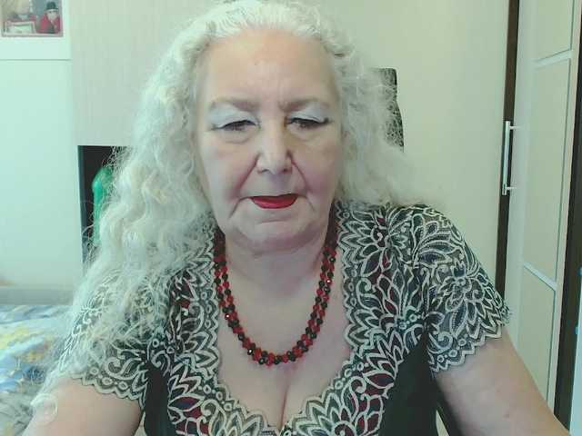 grannywants live cam on BongaCams