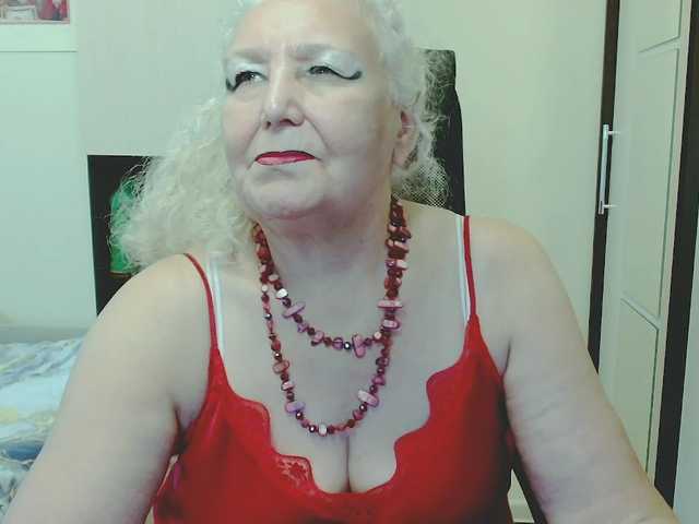 GrannyWants live webcam show