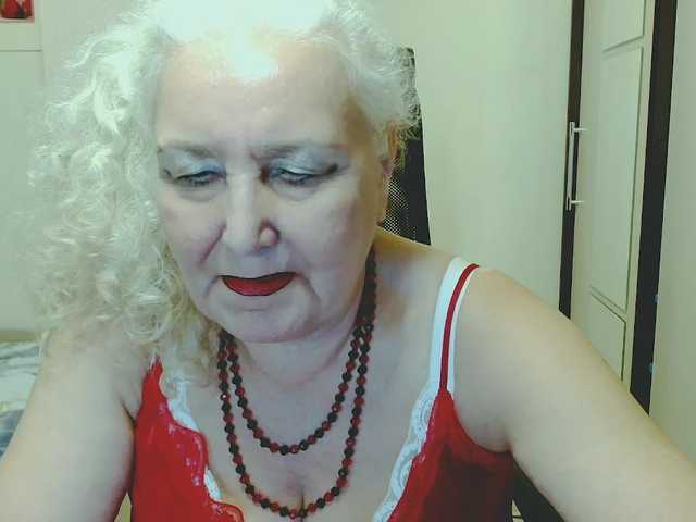 grannywants live cam on BongaCams