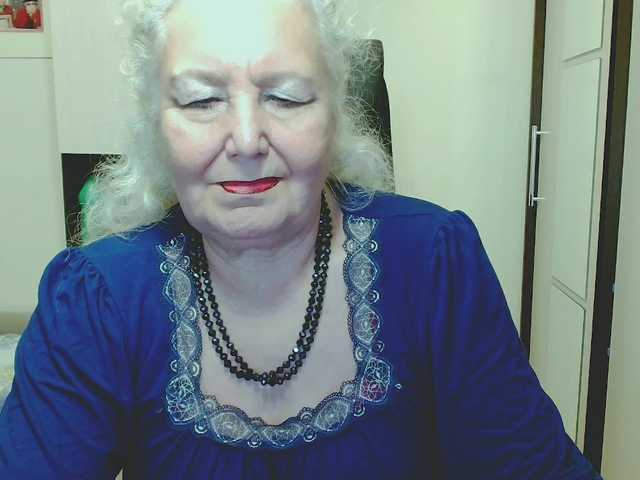 grannywants live cam on BongaCams