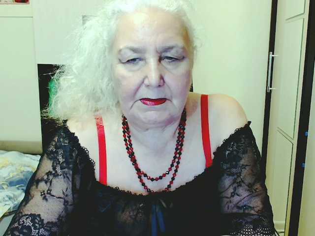 grannywants live cam on BongaCams