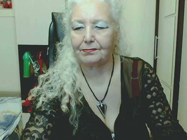 grannywants live cam on BongaCams