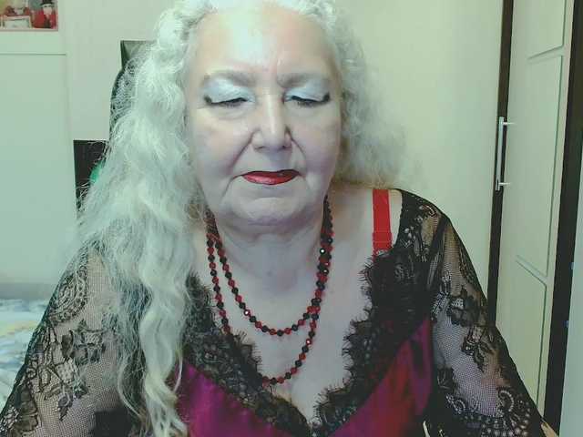 grannywants live cam on BongaCams