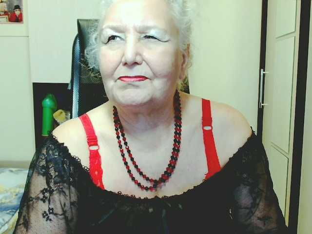 grannywants live cam on BongaCams