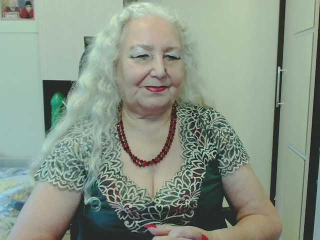 grannywants live cam on BongaCams