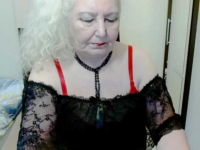 grannywants's BongaCams show and profile