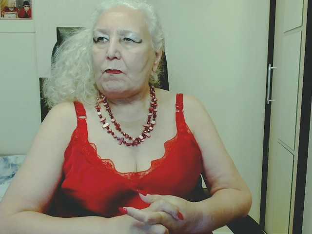 grannywants live cam on BongaCams
