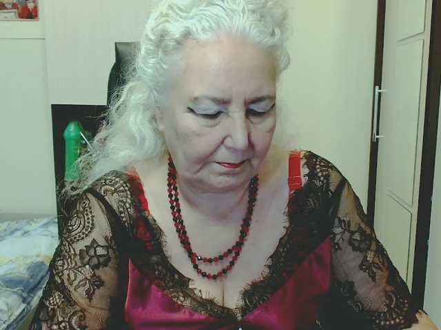 grannywants live cam on BongaCams