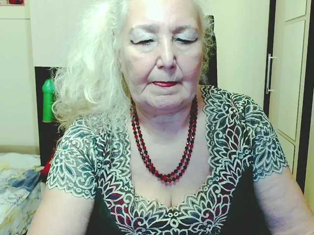 grannywants live cam on BongaCams