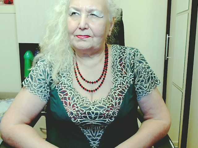 grannywants, en vivo ahora en BongaCams