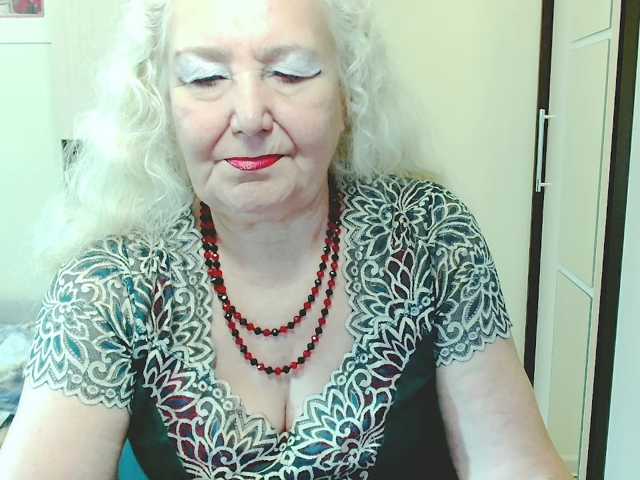 grannywants, en vivo ahora en BongaCams