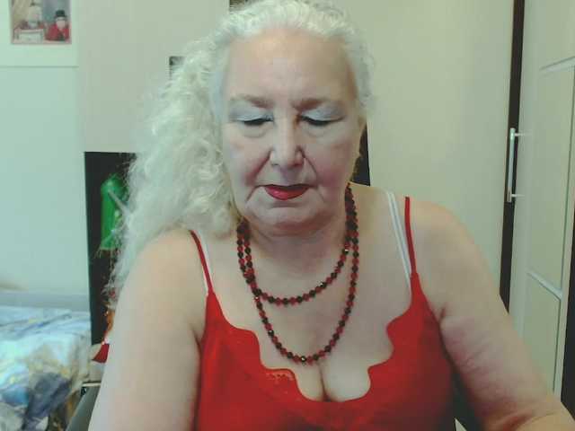 grannywants live cam on BongaCams
