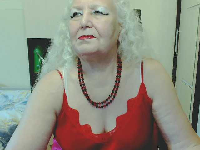 GrannyWants live webcam show
