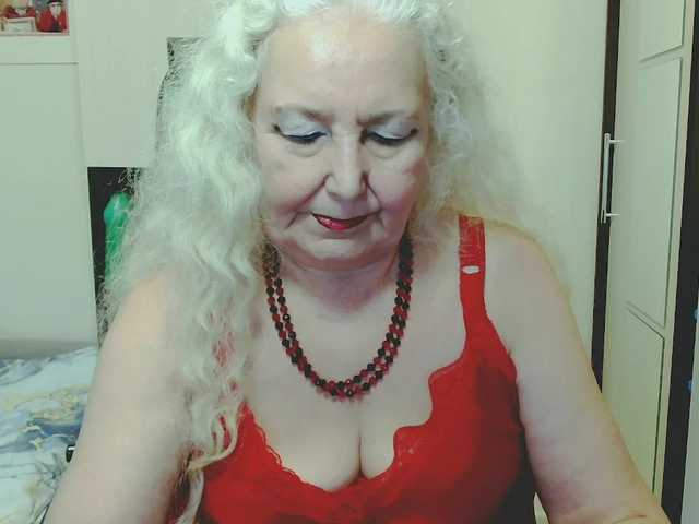 GrannyWants live cam preview