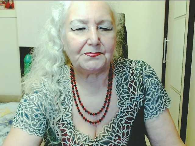 grannywants live cam on BongaCams