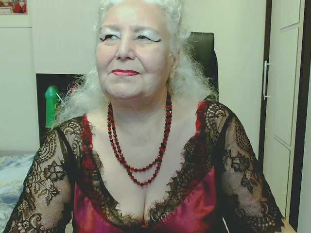 grannywants live cam on BongaCams