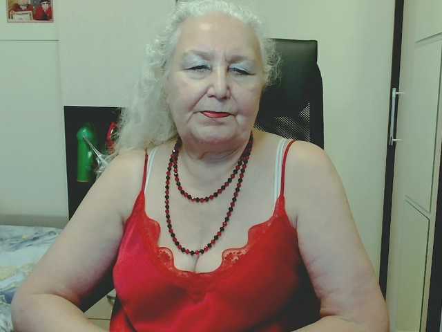 grannywants live cam on BongaCams