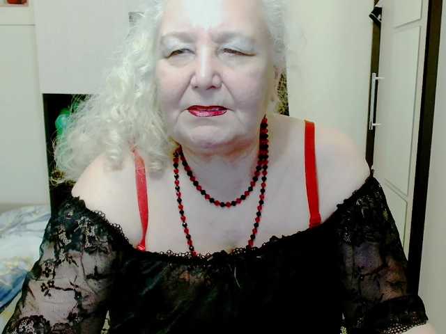 grannywants's BongaCams show and profile