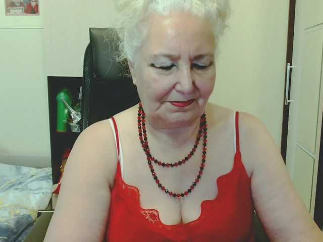 grannywants live cam on BongaCams