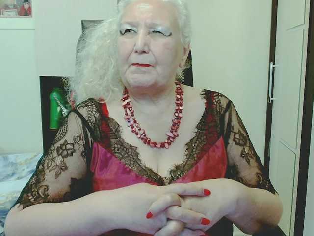 GrannyWants live webcam show