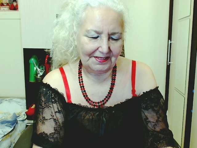 grannywants live cam on BongaCams