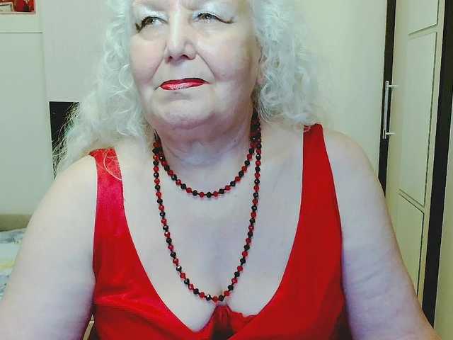 grannywants live cam on BongaCams