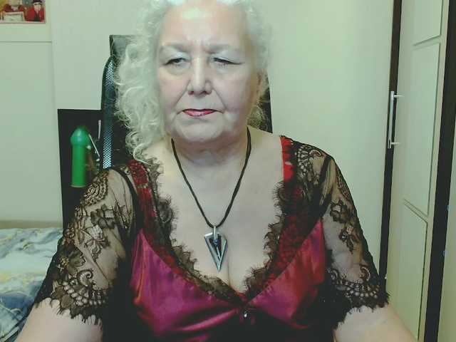 grannywants live cam on BongaCams
