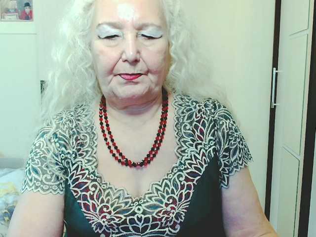 grannywants, en directo ahora en BongaCams