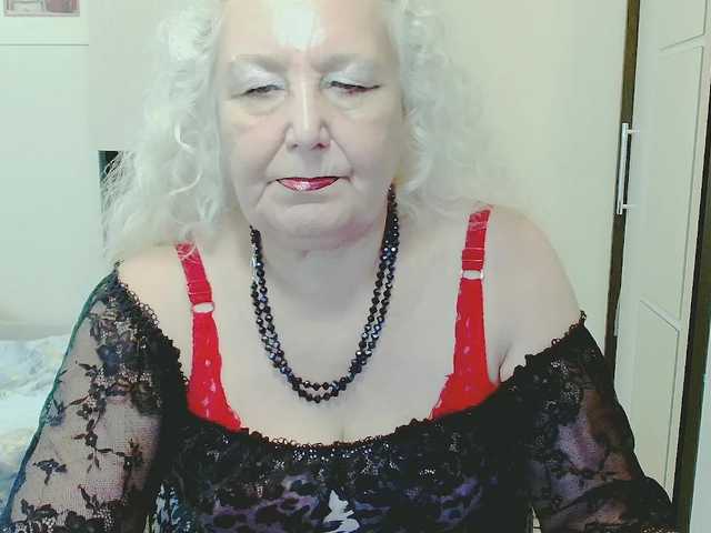 grannywants live cam on BongaCams