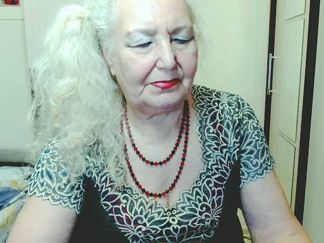 grannywants, en directo ahora en BongaCams