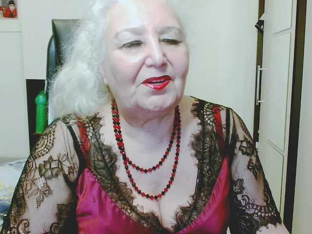 grannywants's BongaCams show and profile