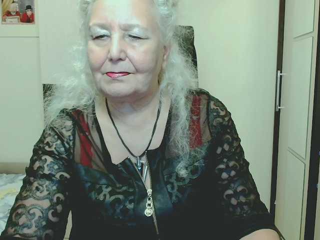 grannywants live cam on BongaCams