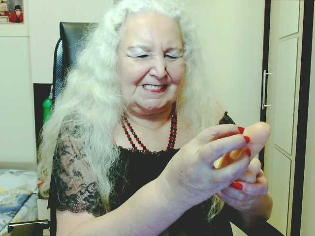 GrannyWants