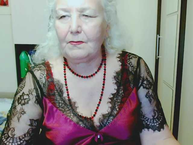 grannywants live cam on BongaCams