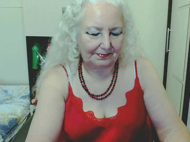 GrannyWants live webcam show