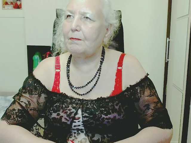 grannywants live cam on BongaCams
