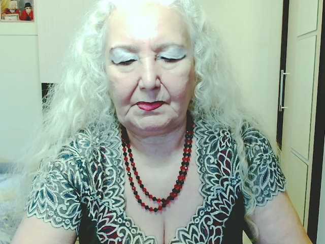 grannywants, en directo ahora en BongaCams
