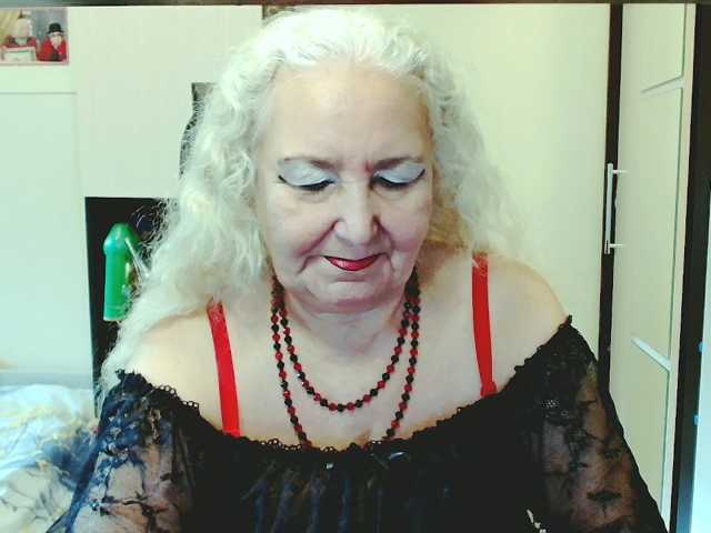 grannywants live cam on BongaCams