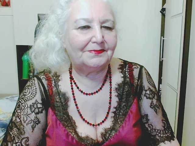 grannywants's BongaCams show and profile