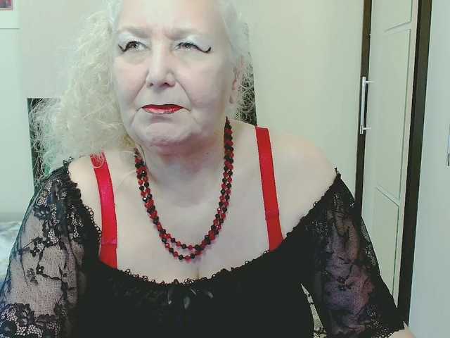 grannywants live cam on BongaCams