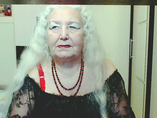 grannywants live cam on BongaCams