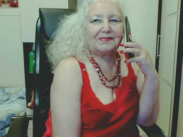 GrannyWants live webcam show