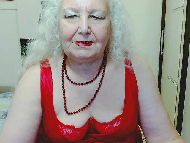 grannywants live cam on BongaCams